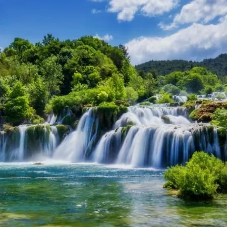 アパート Stella Marina